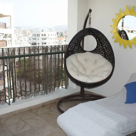 Apartment By The Sea